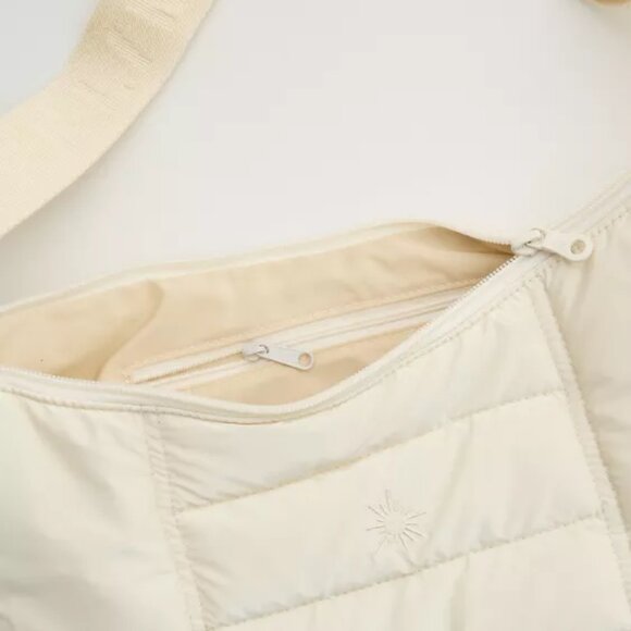 OFFLINE By aerie Puff Love Crescent Bag in Off-White/NWT - Picture 2 of 11